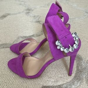 Classy Strapy Sandles